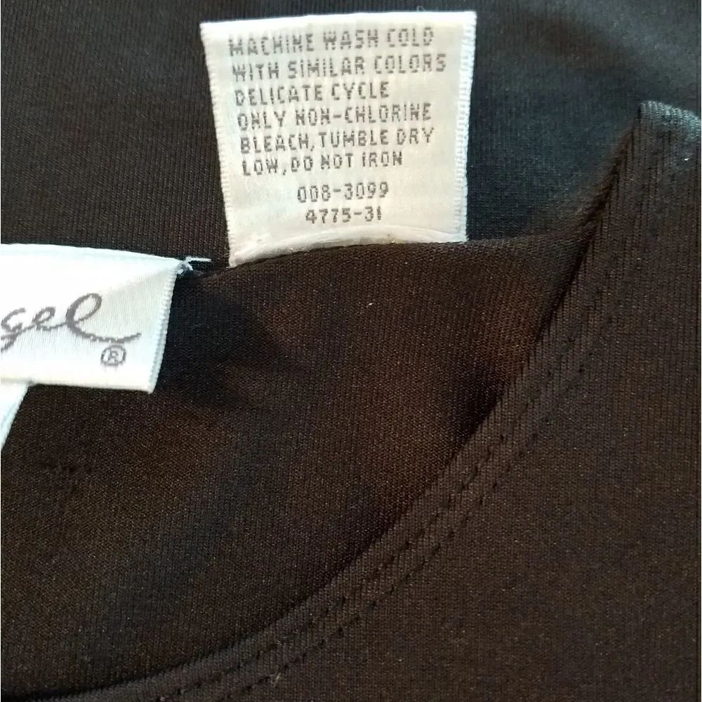 Spiegel Tank Top   - Picture 6 of 6